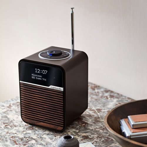 Bluetooth radio RUARK AUDIO R1 Mk4, espresso crni