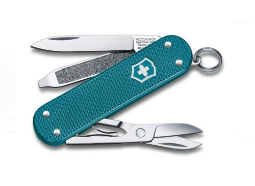 VICTORINOX CLASSIC SD ALOX WILD JUNGLE (turquoise)